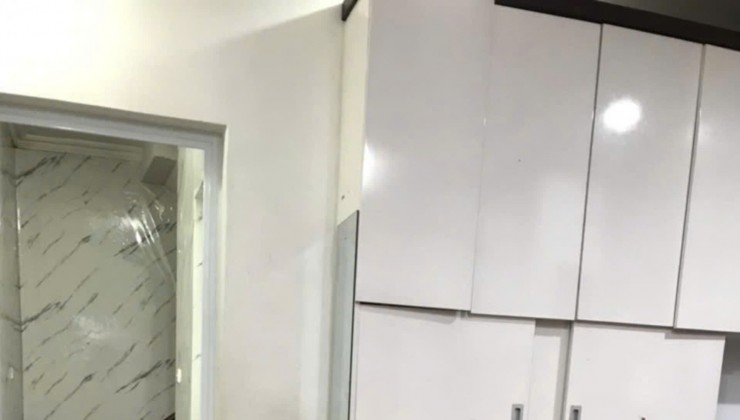 Tôi cần cho thuê nhà riêng nguyên căn ngõ 147 Tân Mai Ô Tô  10m,  30m ×4 Tầng 3 ngủ, 9 Triệu